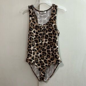 NWOT Cheetah print bodysuit